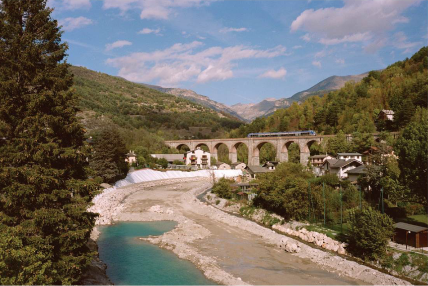 The Nice - Cuneo railway line in the Roya Valley ©Yann Aubry